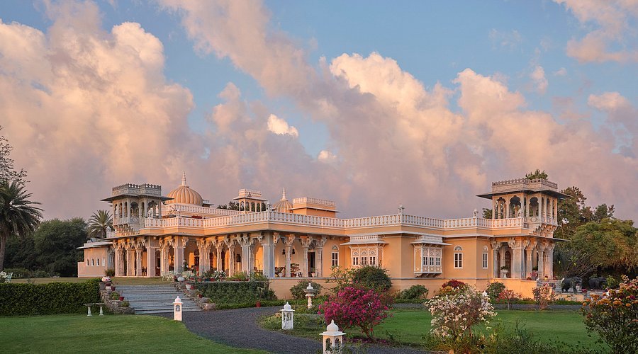Dev Shree, Deogarh – Live Like Royalty with the Royals Themselves